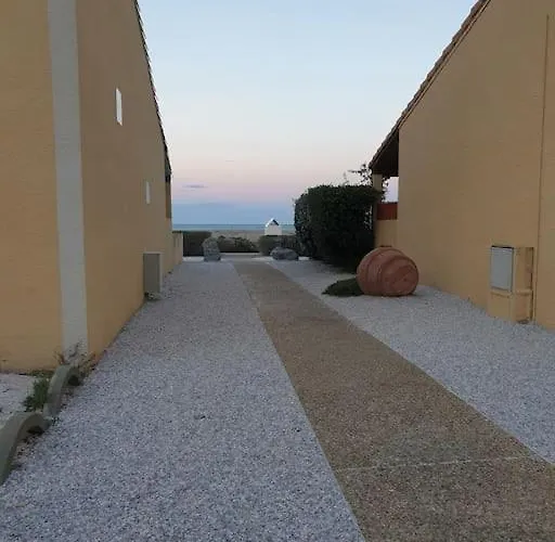 Lägenhet Les Pieds Presque Dans L'eau *