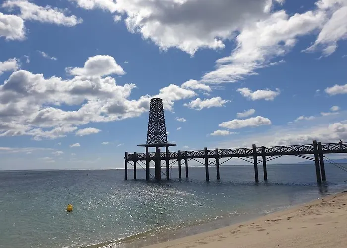 Les Pieds Presque Dans L'eau Лёкат
